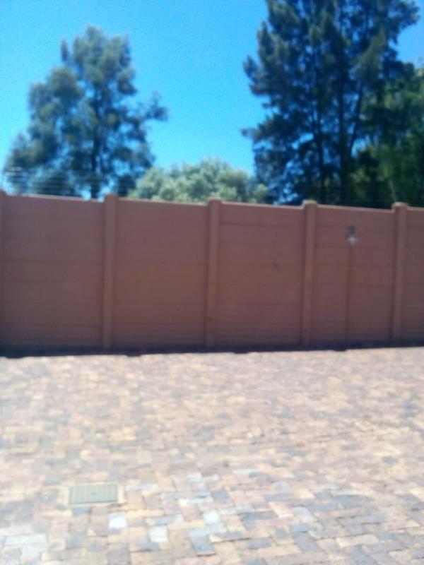 To Let 3 Bedroom Property for Rent in Vaalpark Free State